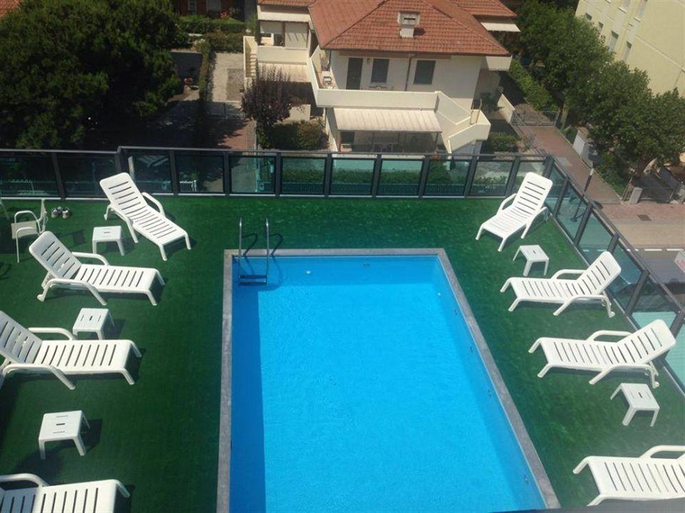Hotel Mirage Lido di Classe Exterior foto
